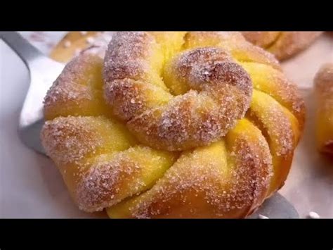 saffronwill|Saffron Sugar Buns